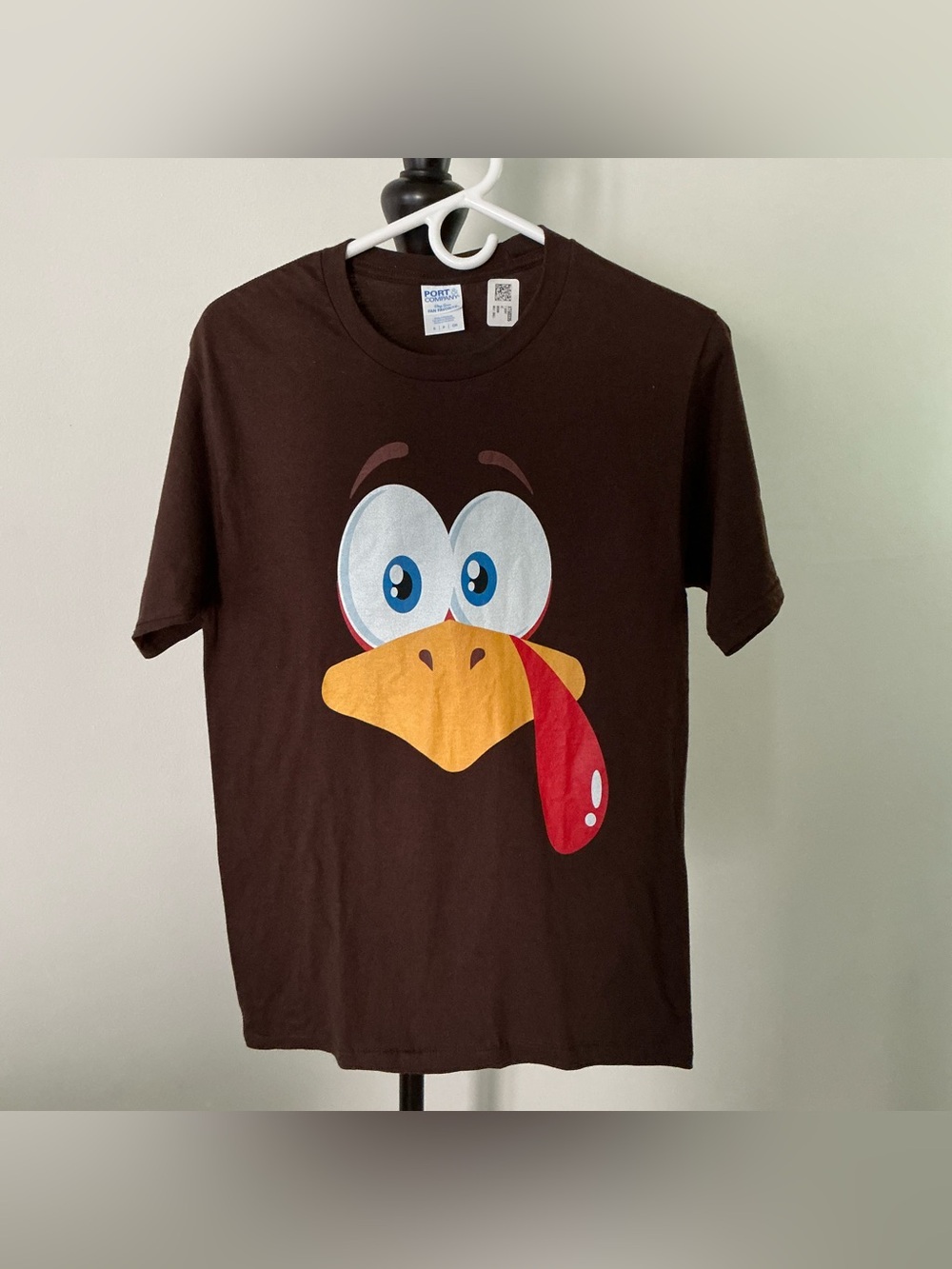 Men’s Silly Turkey Face Funny Thanksgiving T-Shirt – Small – Brown